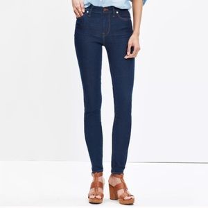 Madewell 9” high rise skinny jeans size 24.